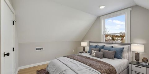 42-SMV_143JohnstonAve-42 - Bedroom - Standard - 8.jpg