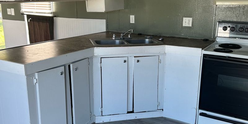 Waycross House: 2846 Minnesota Ave