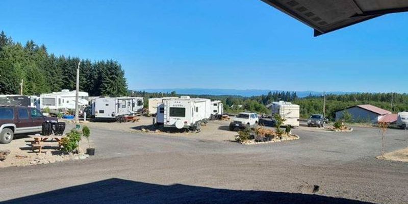 Port Angeles Apartment: 186 Granite Rd