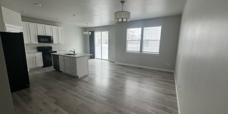 Mapleton House: 1089 Bowery Way