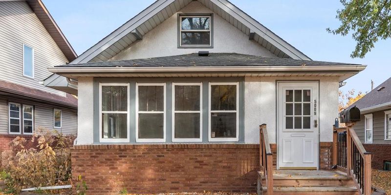 Minneapolis House: 5009 Upton Ave S