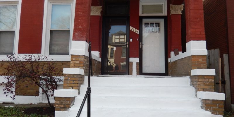 St. Louis Apartment: 3424 Hartford St