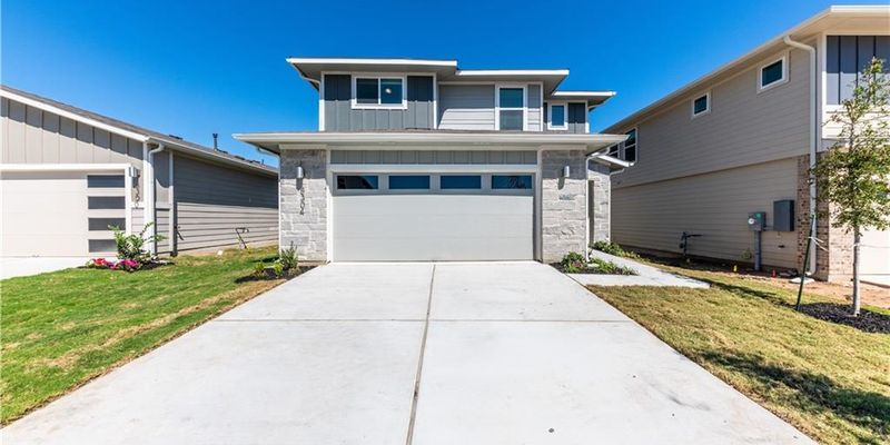 Austin House: 8304 Mimi LN