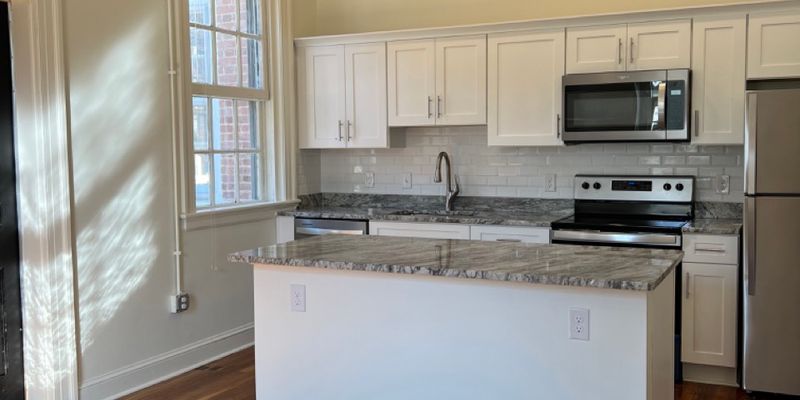 Halifax Apartment: 726 Mountain Rd