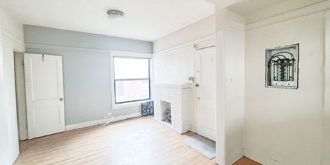 Living room 2.jpeg