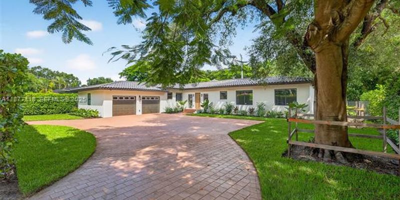 Coral Gables House: 635 Bird Rd