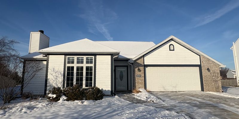 Fort Wayne House: 10413 Kentfield Pl