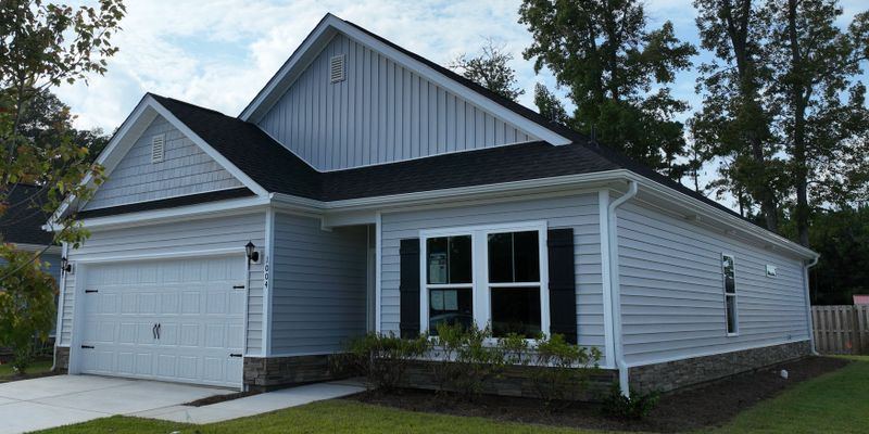 Conway House: 1064 Moen Lp