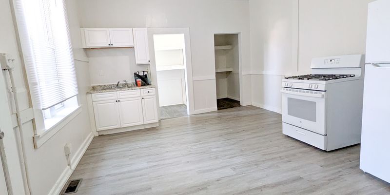 Holyoke House: 7 Worcester Pl
