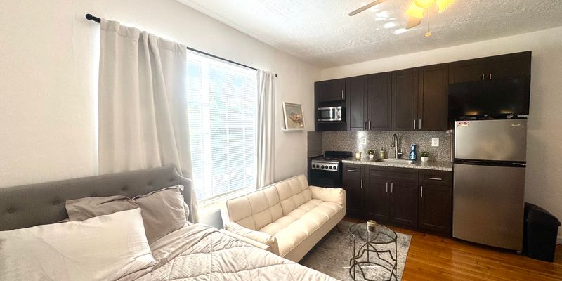 Miami Beach Apartment: 751 Euclid Ave