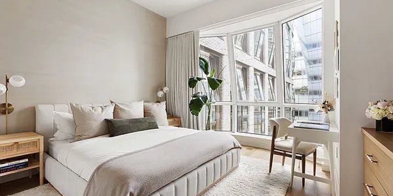 New York House: 515 W 18th St