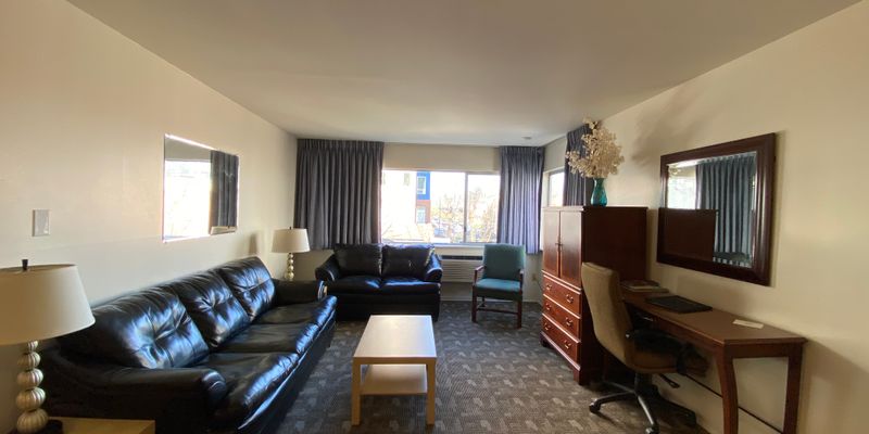 Seattle Apartment: 4731 12th Ave NE