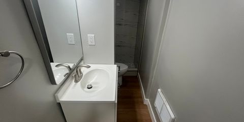 Bathroom.JPEG