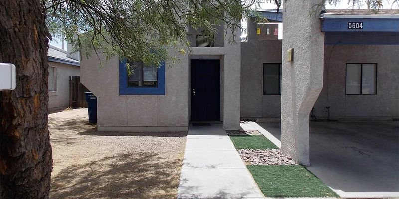 Tucson House: 5604 E 28th St