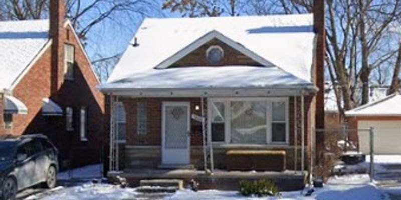 Detroit House: 18630 Runyon St