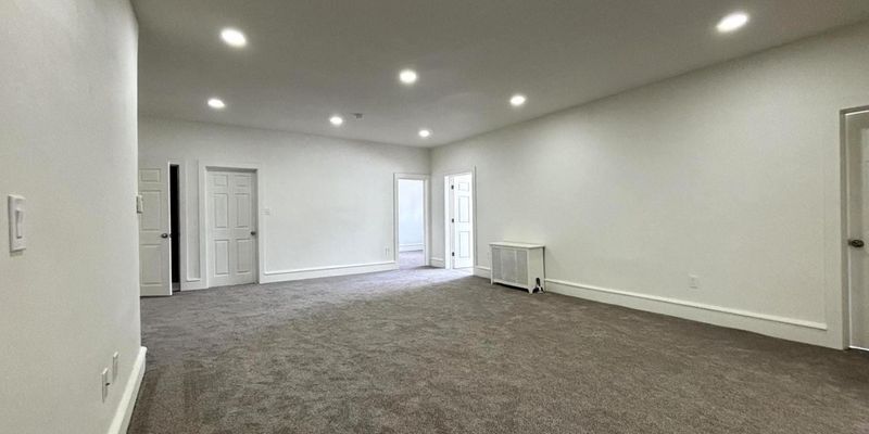 Gloucester City Apartment: 527 Monmouth St