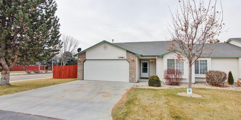 Nampa House: 11980 W Honeysuckle Ave
