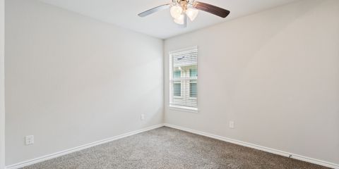 SA907628.jpg