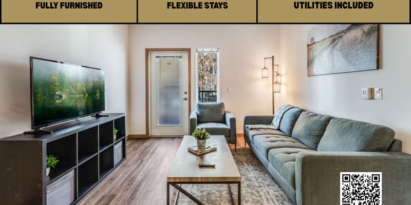 Redmond Apartment: 8280 164th Ave NE