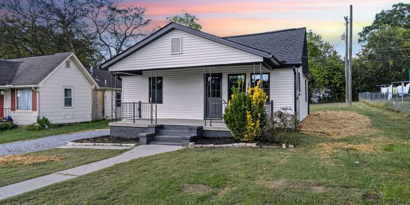 Knoxville House: 2631 Carson Ave