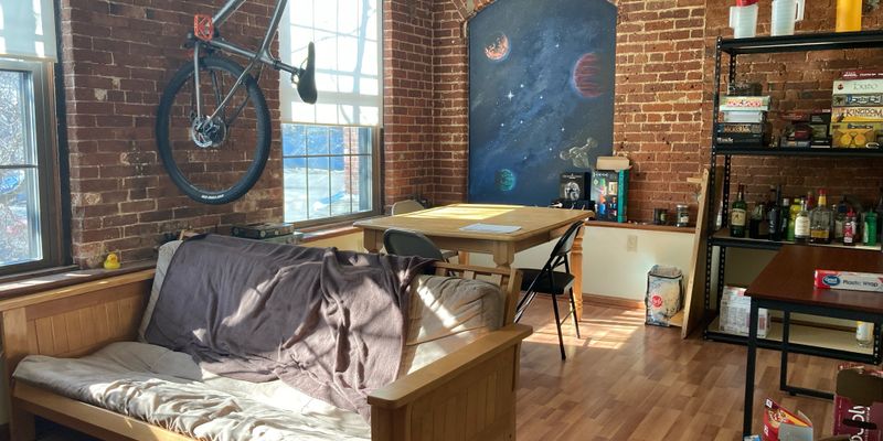 Fitchburg Apartment: 100 Bemis Rd