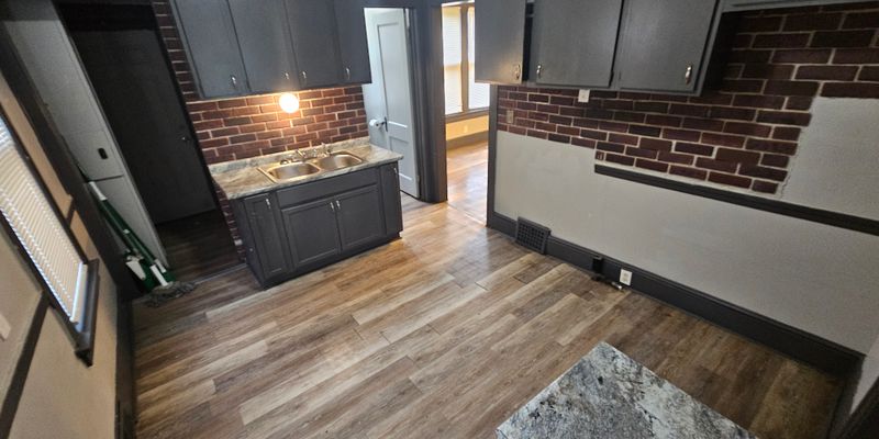 Milwaukee House: 5366 N 35th St