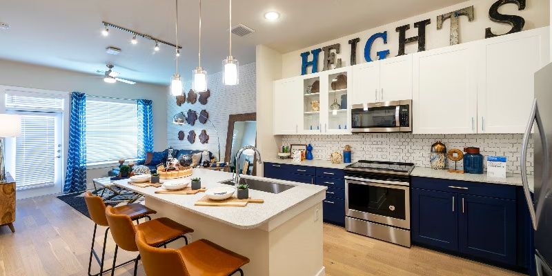 Houston Apartment: 2200 Rutland St