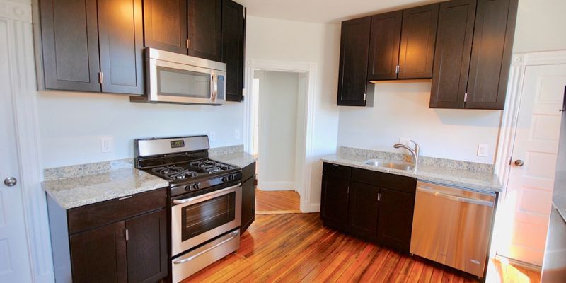 Boston Apartment: 15 Cawfield St