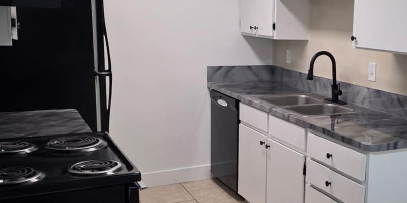 Layton Apartment: 1455 West 1650 North