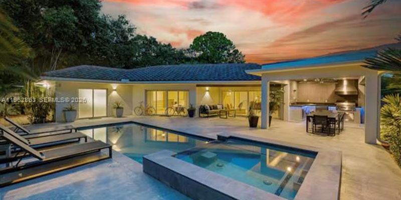 Biscayne Park House: 1019 NE 115th St