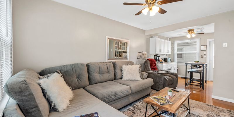 St. Louis Apartment: 6620 Wise Ave