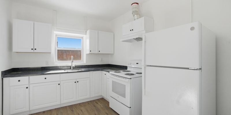 Hagerstown Apartment: 159 W Washington St