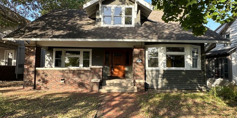 West Lafayette House: 279 Littleton St