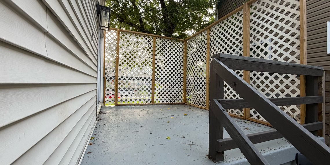 1130 Wilson Ave photo 4