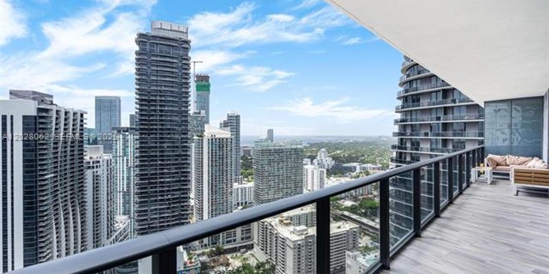 Miami Condo: 801 S Miami Ave