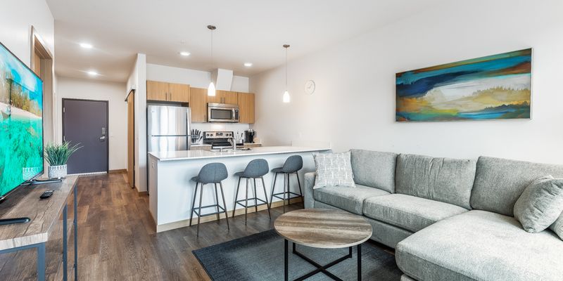 Redmond Apartment: 8280 164th Ave NE