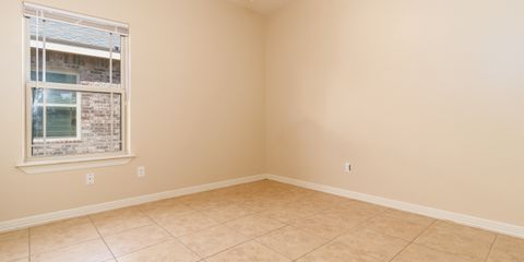 2710 E Garfield Dr #3, Alton-17.jpg