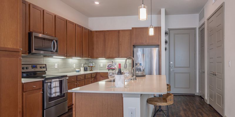 Houston Apartment: 2297 Austin St