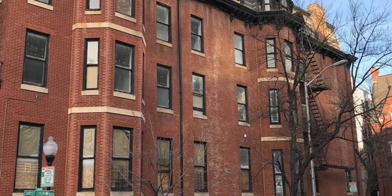 Baltimore Apartment: 1200 St Paul St