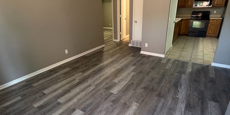 Lincoln Apartment: 1618 S 14th St