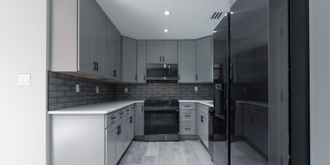 109 Appleton Blvd_AptAReno_ViZionZatBoydNetPhotography-14.jpg