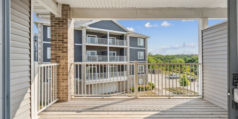 11-131_2869 Spring Rose Cir Unit 301.jpg