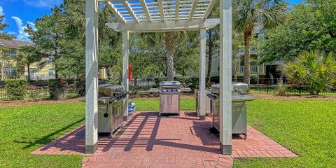 1600 Long Grove Grill.jpg