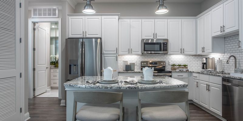 Houston Apartment: 3501 Milam St