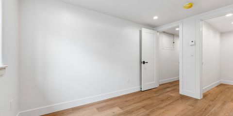 3-web-or-mls-669 E. 8th ave -3.jpg