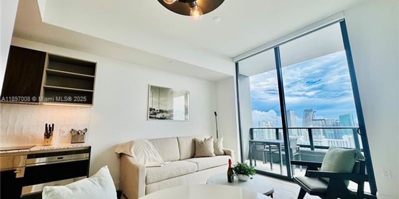 Miami Condo: 159 NE 6th St