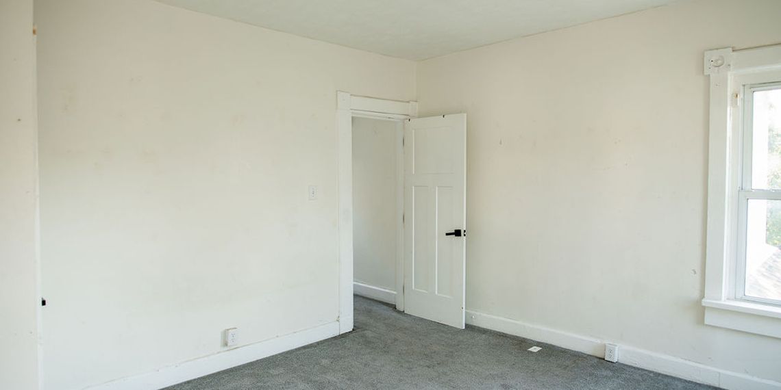 415 Brightwood Ave photo 23