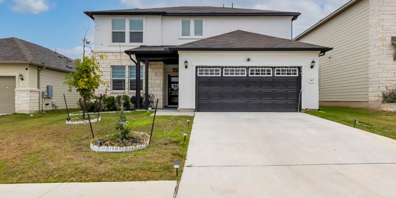 Liberty Hill House: 149 Andesite Trl, Liberty Hill, Texas 78642