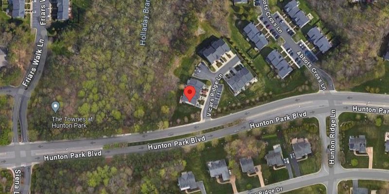 Glen Allen House: 11606 Vicars Ridge Ln, Glen Allen, VA 23059