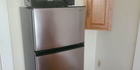 room 9 fridge.jpg
